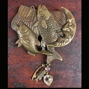 Vintage Women’s Fishing Brooch Pin Creel Moon Fish